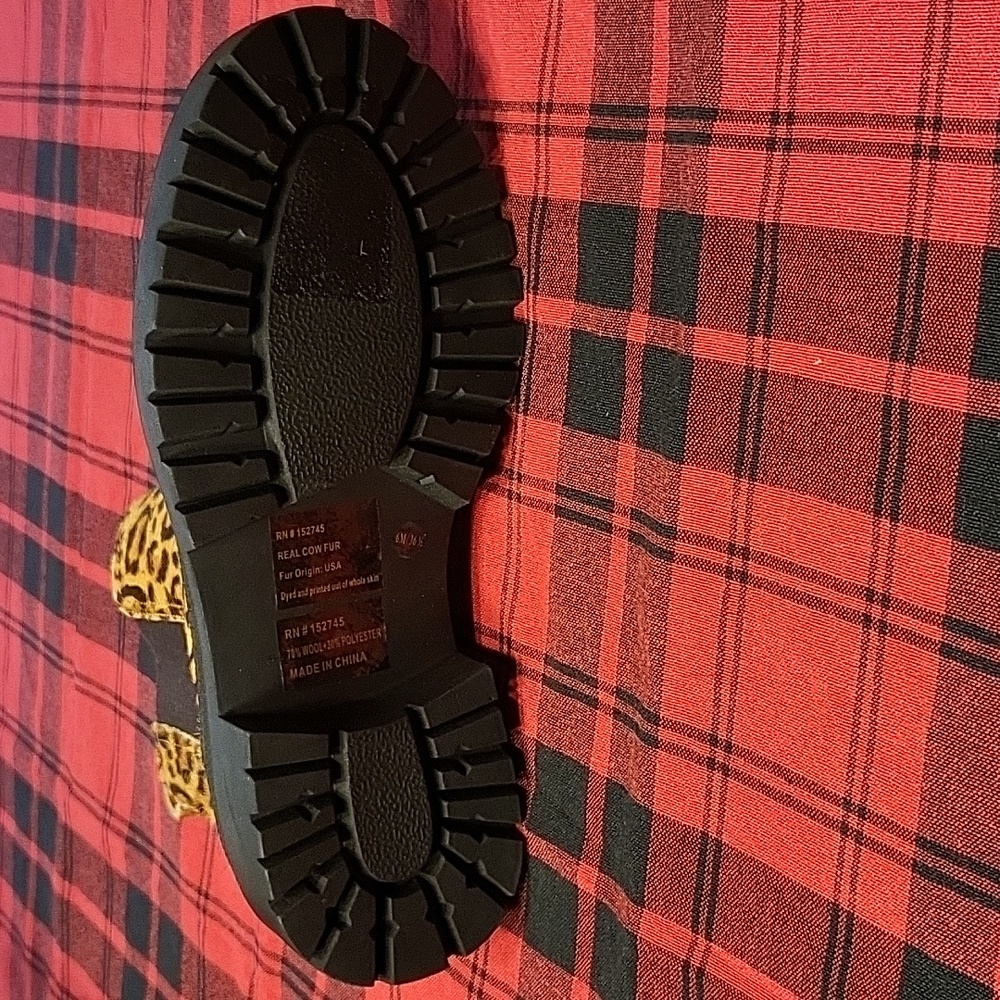 NWOT Lucky Brand Women Emali Tan Black Leopard Calf Hair Lug Sole Combat Boots - Picture 6 of 12